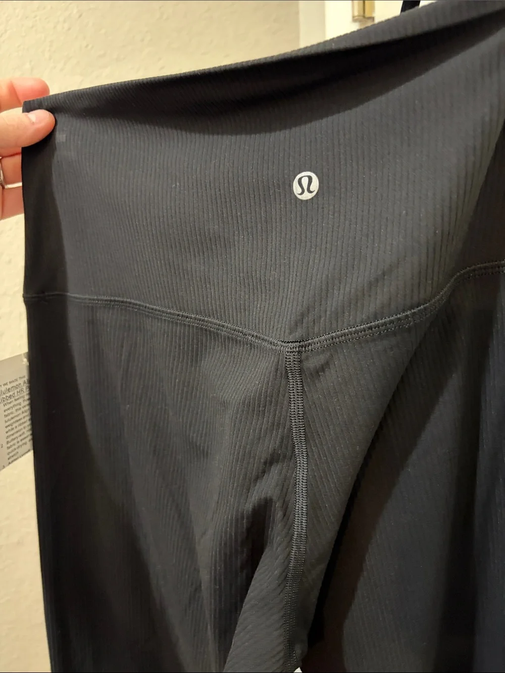 270. Lululemon Align Ribbed High-Rise Pant 25